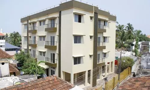 കൊച്ചിയില് ചേരിയിലെ 21 കുടുംബങ്ങള്ക്ക് സോളിഡാരിറ്റിയുടെ ബഹുനില ഫ്ളാറ്റ് കൊച്ചിയില് ചേരിയിലെ 21 കുടുംബങ്ങള്ക്ക് സോളിഡാരിറ്റിയുടെ ബഹുനില ഫ്ളാറ്റ്