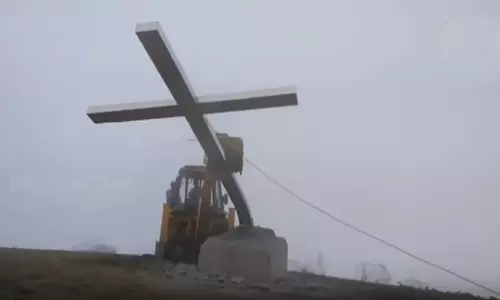 സ്പിരിറ്റ് ഇന്‍ ജീസസ് മേധാവി ടോം സ്കറിയക്കെതിരെ പോലിസ് കേസ്