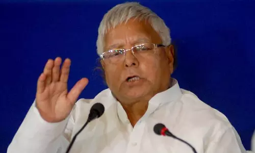 കാലിതീറ്റ കുംഭകോണം: ലാലൂ വിചാരണ നേരിടണമെന്ന് സുപ്രീംകോടതി