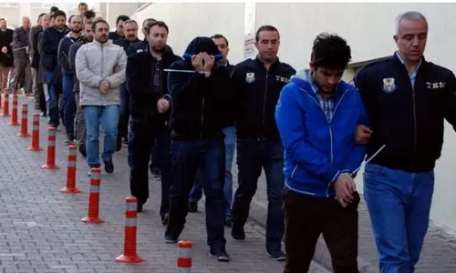 ഗുലനുമായി ബന്ധം: തുര്‍ക്കിയില്‍ ആയിരത്തിലധികം പേര്‍ അറസ്റ്റില്‍