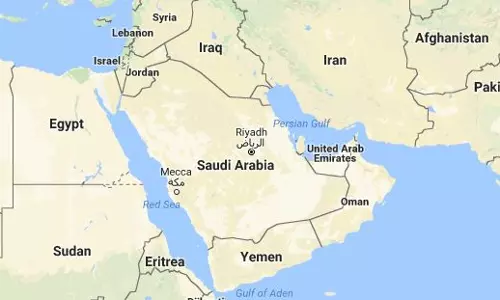 ദമ്മാമില് തീവ്രവാദികളുടെ വെടിയേറ്റ് രണ്ട് വയസുള്ള സ്വദേശി ബാലന് അടക്കം രണ്ട് പേര്കൊല്ലപ്പെട്ടു ദമ്മാമില് തീവ്രവാദികളുടെ വെടിയേറ്റ് രണ്ട് വയസുള്ള സ്വദേശി ബാലന് അടക്കം രണ്ട് പേര്കൊല്ലപ്പെട്ടു