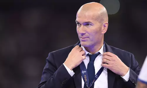 സിദാനാണ് റയല്‍ മാഡ്രിഡിന്റെ ഹീറോ 