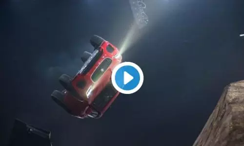 കരണം മറിച്ചിലില്‍ ലോകറെക്കോഡിട്ട് ജാഗ്വര്‍