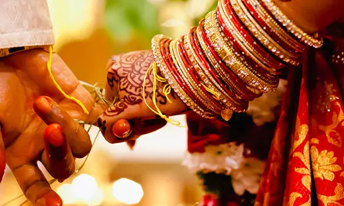 വിവാഹ രജിസ്‌ട്രേഷന് ആധാര്‍ നിര്‍ബന്ധമാക്കാന്‍ ശിപാര്‍ശ