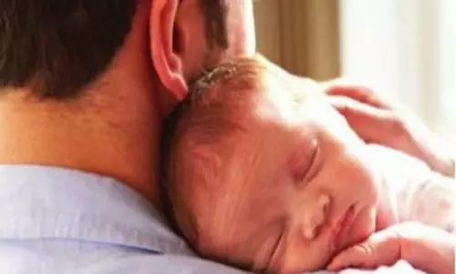 പുരുഷന്‍മാര്‍ക്ക്  3 മാസത്തെ പ്രസവാനുബന്ധ അവധി നല്‍കി  മുംബൈ കമ്പനി