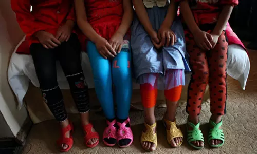 പെണ്‍കുട്ടികളെ പോലീസ് മാനസികമായി പീഢിപ്പിച്ച സംഭവം ഡിജിപി നേരിട്ട് അന്വേഷിക്കണം