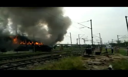 അക്രമ പരമ്പര ഡല്‍ഹിയിലേക്കും