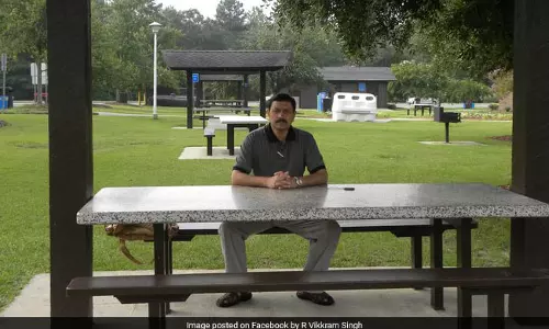 യുപിയില് സംഘപരിവാര് കലാപത്തിന് ശ്രമിക്കുന്നുവെന്ന ബറേലി ജില്ലാ മജിസ്ട്രേറ്റിന്റെ എഫ്ബി പോസ്റ്റ് പിന്വലിച്ചു യുപിയില് സംഘപരിവാര് കലാപത്തിന് ശ്രമിക്കുന്നുവെന്ന ബറേലി ജില്ലാ മജിസ്ട്രേറ്റിന്റെ എഫ്ബി പോസ്റ്റ് പിന്വലിച്ചു