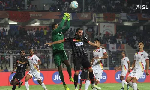 ഐഎസ്എല് നാലാം പതിപ്പിന് നാളെ കൊച്ചിയില് തുടക്കം ഐഎസ്എല് നാലാം പതിപ്പിന് നാളെ കൊച്ചിയില് തുടക്കം