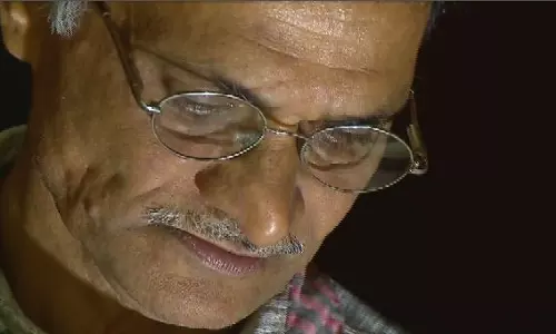 ഇഷ്ട ടീമിന്റെ ജേഴ്സിയണിഞ്ഞും ഫ്ലക്സ് വച്ചുമുള്ള ആരാധനയല്ല; ഫുട്ബോള് ജീവിതമാക്കിയ വേണുവേട്ടന് ഇഷ്ട ടീമിന്റെ ജേഴ്സിയണിഞ്ഞും ഫ്ലക്സ് വച്ചുമുള്ള ആരാധനയല്ല; ഫുട്ബോള് ജീവിതമാക്കിയ വേണുവേട്ടന്