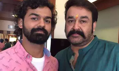 മോഹന്‍ലാല്‍ ചിത്രം കുഞ്ഞാലിമരക്കാറില്‍  പ്രണവ് മോഹന്‍ലാലും