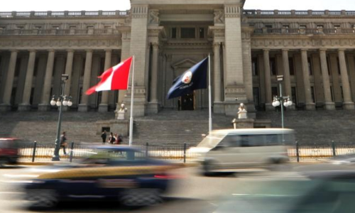 പെറുവില്‍ ജൂഡീഷ്യറിയുടെ പ്രവര്‍ത്തനങ്ങള്‍ അനിശ്ചിതത്വത്തില്‍