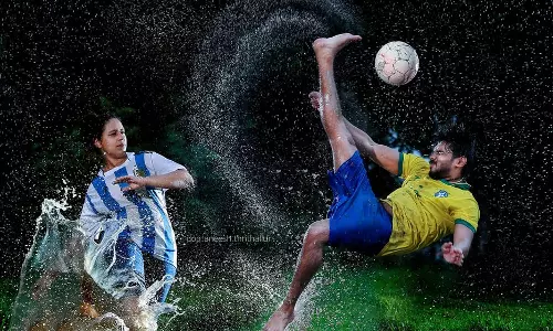 മെസിയും നെയ്മറും... വെറൈറ്റി കല്യാണ ആല്ബം കാണാം മെസിയും നെയ്മറും... വെറൈറ്റി കല്യാണ ആല്ബം കാണാം