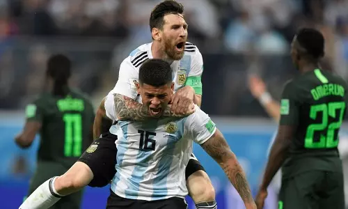 അര്‍ജന്‍റീന പ്രീ ക്വാര്‍ട്ടറില്‍; ആവേശത്തിലാറാടി ആരാധകര്‍