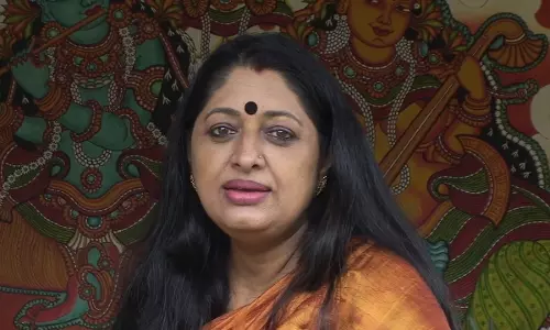 ദിലീപിന്‍റെ കാര്യം യോഗത്തില്‍ ഉന്നയിച്ചത് താനെന്ന് ഊര്‍മ്മിള ഉണ്ണി