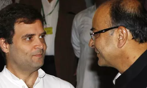 ‘നൂറു ശതമാനം നിങ്ങള്‍ക്കും കുടുംബത്തിനുമൊപ്പവും’; ജെയ്റ്റ്‍ലിക്ക് രാഹുല്‍ ഗാന്ധിയുടെ സ്നേഹ സന്ദേശം