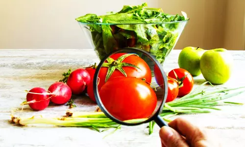 അസുഖത്തില്‍ നിന്ന് രക്ഷ വേണോ; സുരക്ഷിത ഭക്ഷണമെന്താണെന്ന് അറിയാം