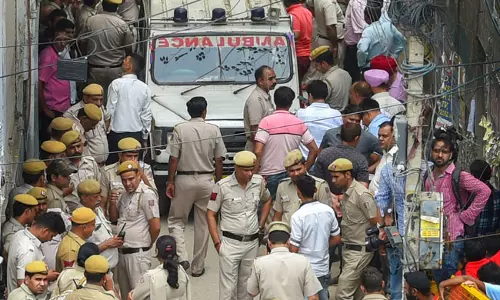 ഡല്‍ഹിയിലെ കൂട്ടമരണം: ദുര്‍മന്ത്രവാദ സാധ്യത തള്ളി ബന്ധു