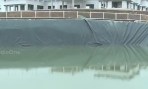 ചേനക്കുന്നിലെ ജലസംഭരണി ഭീഷണിയെന്ന് നാട്ടുകാര്‍; മഴവെള്ളം സംഭരിക്കാനാണ് സംഭരണി നിര്‍മ്മിച്ചതെന്ന് സ്ഥലമുടമ