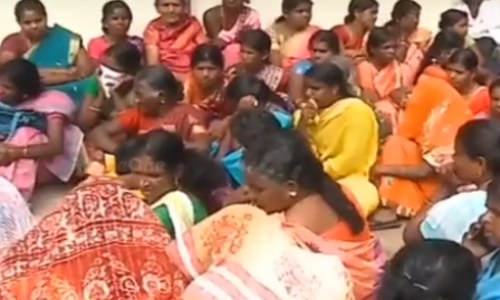 സമഗ്ര ആദിവാസി വികസന പദ്ധതി കാര്യക്ഷമമല്ല: അട്ടപ്പാടിയിലെ ആദിവാസികള്‍ കുടുംബശ്രീ സംസ്ഥാന മിഷന്‍ ഓഫീസ് ഉപരോധിച്ചു