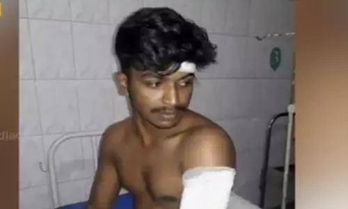 എസ്എഫ്ഐ പ്രവർത്തകന് വെട്ടേറ്റു