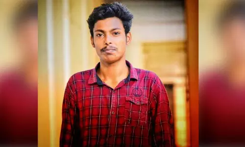 അഭിമന്യു വധം: കൊലയാളികളെ പിടികൂടാനാകാതെ  പൊലീസ്