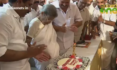 Polimix | പിറന്നാൾ ആഘോഷങ്ങൾ (Epi584Part3) Polimix | പിറന്നാൾ ആഘോഷങ്ങൾ (Epi584Part3)