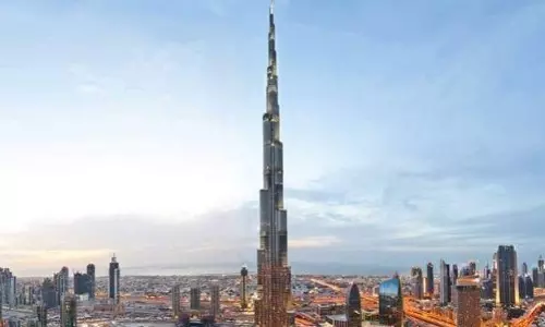 കുറഞ്ഞ നിരക്കിൽ ബുർജ്​ ഖലീഫ സന്ദർശനം; ആ​നുകൂല്യം മെട്രോ യാത്രക്കാർക്ക്