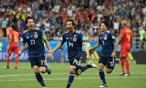 സമുറായികള്‍ വെറുംകൈയ്യോടെയല്ല മടങ്ങുന്നത്...