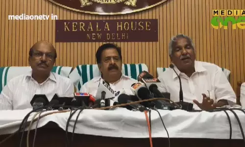 Beyond The Headlines | കോൺഗ്രസ്സിന്റെ വിചിത്ര വഴികൾ (Episode 161) Beyond The Headlines | കോൺഗ്രസ്സിന്റെ വിചിത്ര വഴികൾ (Episode 161)