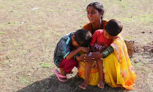 കുട്ടിക്കടത്തുകാരെന്ന് പറഞ്ഞ് നിങ്ങള്‍ തല്ലിക്കൊന്നില്ലേ, അവരെ കാത്തിരിക്കുകയാണ് ഈ കുട്ടികള്‍...