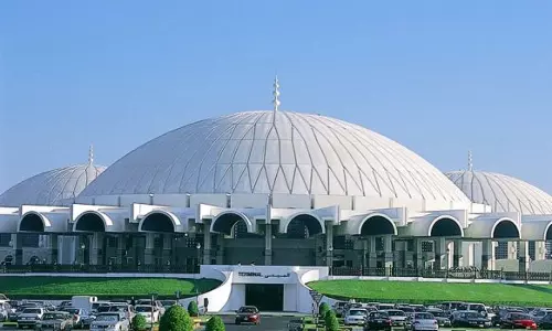 ഷാർജ അന്താരാഷ്ട്ര വിമാനത്താവളത്തിലേക്കുള്ള പാലം തുറന്നു