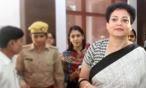 ഓർത്തഡോക്സ് സഭ വൈദികർ വീട്ടമ്മയെ പീഡിപ്പിച്ച കേസ്: ദേശീയ വനിത കമ്മീഷൻ ഇന്ന് വീട്ടമ്മയുടെ മൊഴിയെടുക്കും