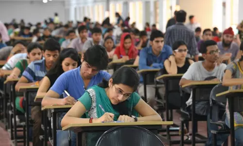 സ്വാശ്രയ കോളജുകളില്‍ ഫീസിളവിന് അര്‍ഹരായ ഒ.ഇ.സി വിഭാഗക്കാര്‍ക്ക് പ്രവേശനം  തടയുന്നു