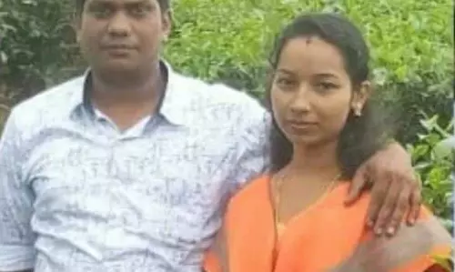 ദമ്പതികളുടെ ആത്മഹത്യ; പോലീസ് മര്ദ്ദനത്തെ തുടര്ന്നാണെന്ന് ആവര്ത്തിച്ച് ബന്ധുക്കള് ദമ്പതികളുടെ ആത്മഹത്യ; പോലീസ് മര്ദ്ദനത്തെ തുടര്ന്നാണെന്ന് ആവര്ത്തിച്ച് ബന്ധുക്കള്