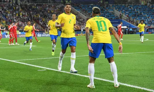 ‘നെയ്മറുമായുള്ള പിണക്കം, തമാശയെ തെറ്റിദ്ധരിച്ചത്’ തിയാഗോ സില്‍വ