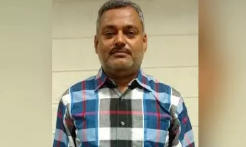 കൊടുംകുറ്റവാളി വികാസ് ദുബെയെ പൊലീസ് വെടിവെച്ച് കൊന്നു കൊടുംകുറ്റവാളി വികാസ് ദുബെയെ പൊലീസ് വെടിവെച്ച് കൊന്നു