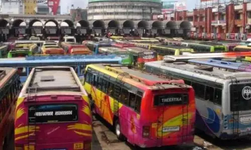 സ്വകാര്യ ബസുടമയെന്ന പദവി മലയാളിക്ക് ഇപ്പോള്‍ അഹങ്കാരമല്ല