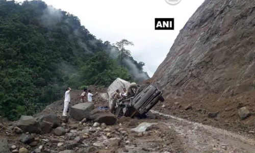 അരുണാചല്‍പ്രദേശില്‍ മണ്ണിടിച്ചില്‍; 5 ജവാന്‍മാര്‍ കൊല്ലപ്പെട്ടു
