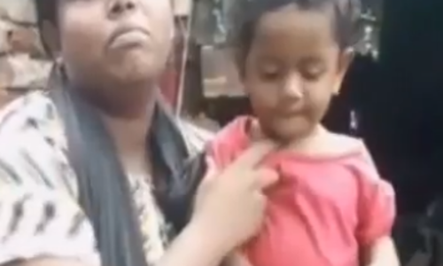 മഴ വീടും കൊണ്ടുപോയി; പിഞ്ചുകുഞ്ഞുങ്ങളുമായി നിസ്സഹായയായി നിജ