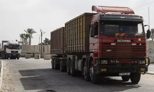 ഗസ്സയില് ഇസ്രായേല് ഉപരോധം ശക്തമാക്കി ഗസ്സയില് ഇസ്രായേല് ഉപരോധം ശക്തമാക്കി