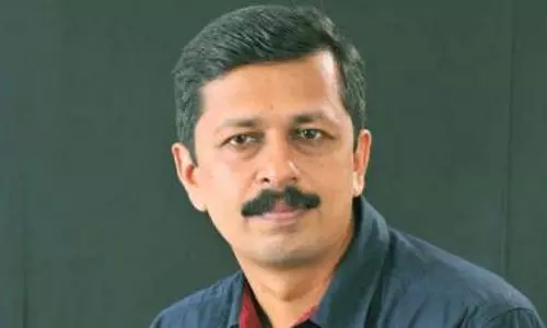 എസ്. ഹരീഷിന് പിന്തുണയുമായി മന്ത്രി സുധാകരനും ചെന്നിത്തലയും 