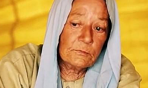 ഭീകരവാദികള്‍ തട്ടിക്കൊണ്ടുപോയ അമ്മയെ തേടി മരുഭൂമിയില്‍ ഒരു മകന്‍