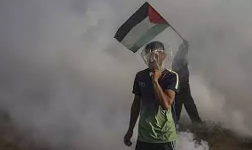 ഫലസ്തീനികളുടെ പ്രതിഷേധ പ്രകടനത്തിന് നേരെ ഇസ്രയേല്‍ വെടിവെപ്പ്: നാല് മരണം, 120ലധികം പേര്‍ക്ക് പരിക്ക്