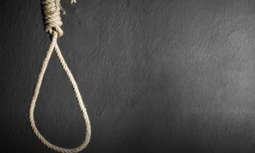 പ്രായപൂര്‍ത്തിയാകാത്ത പെണ്‍കുട്ടി പൊലീസ് സ്റ്റേഷനില്‍ തൂങ്ങിമരിച്ച നിലയില്‍