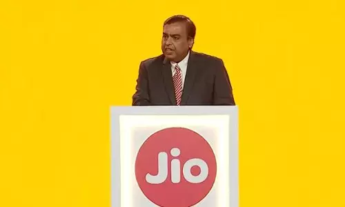 ഒരു സെക്കന്റില്‍ ഒരു ജിബി വാഗ്ദാനവുമായി ജിയോ ജിഗാ ഫൈബര്‍