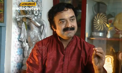 മൃദംഗ വിശേഷങ്ങളുമായി കുഴൽമന്ദം രാമകൃഷ്ണൻ