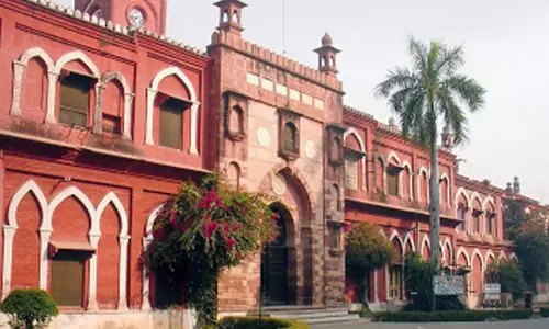 രേഖകള് ഹാജരാക്കിയില്ലെങ്കില് അലിഗഡ് സര്വകലാശാലയില് സംവരണം ഏര്പ്പെടുത്താന് ആവശ്യപ്പെടുമെന്ന് ദേശീയ പട്ടികജാതി കമ്മീഷന് രേഖകള് ഹാജരാക്കിയില്ലെങ്കില് അലിഗഡ് സര്വകലാശാലയില് സംവരണം ഏര്പ്പെടുത്താന് ആവശ്യപ്പെടുമെന്ന് ദേശീയ പട്ടികജാതി കമ്മീഷന്