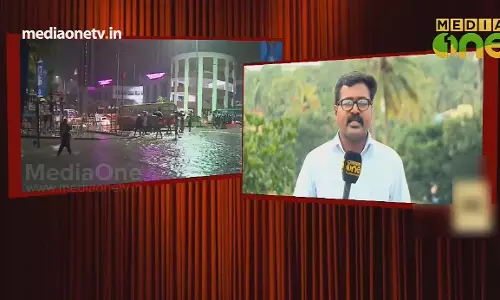 News Theatre | 16-07-18 | കേരളത്തിന്റെ പെരുമഴക്കാലവും മഴ കെടുതികളും  