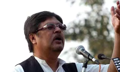 മുന്‍ ബി.ജെ.പി എം.പി തൃണമൂല്‍ കോണ്‍ഗ്രസില്‍ ചേര്‍ന്നു